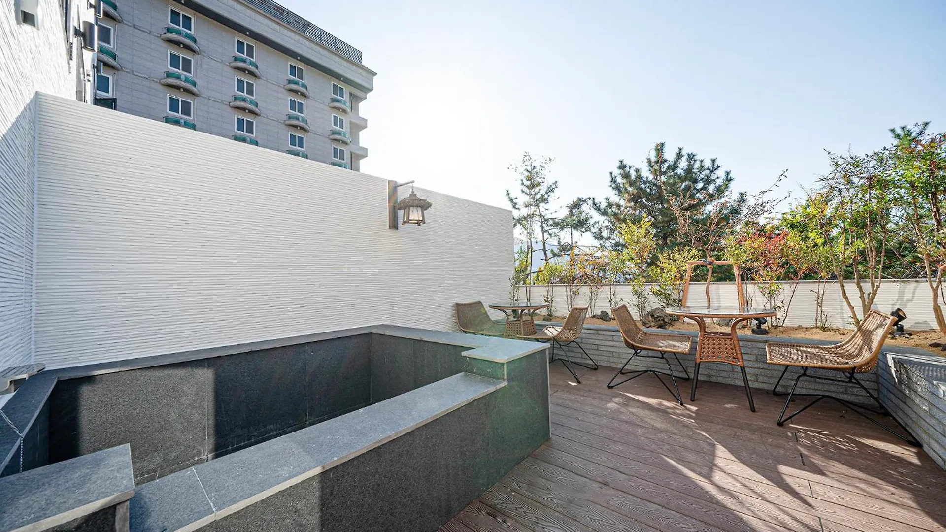 Mandeok Denbasta Ryokan Busan