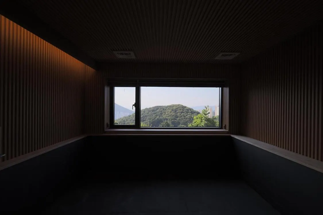 Mandeok Denbasta Ryokan Busan